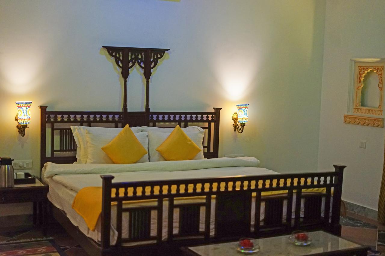 Bonjour Paradise Resort Udaipur Ngoại thất bức ảnh
